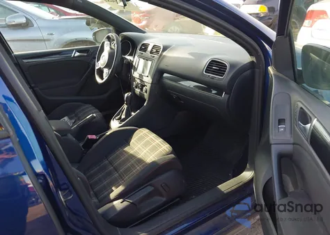 2011 Volkswagen Gti 4-Door из США, поврежденный, VIN WVWGV7AJ4BW030117